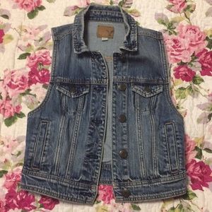 American Eagle Denim Vest